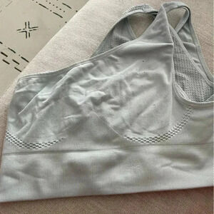 Mint - Avocado One-shoulder Sports Bra‎
